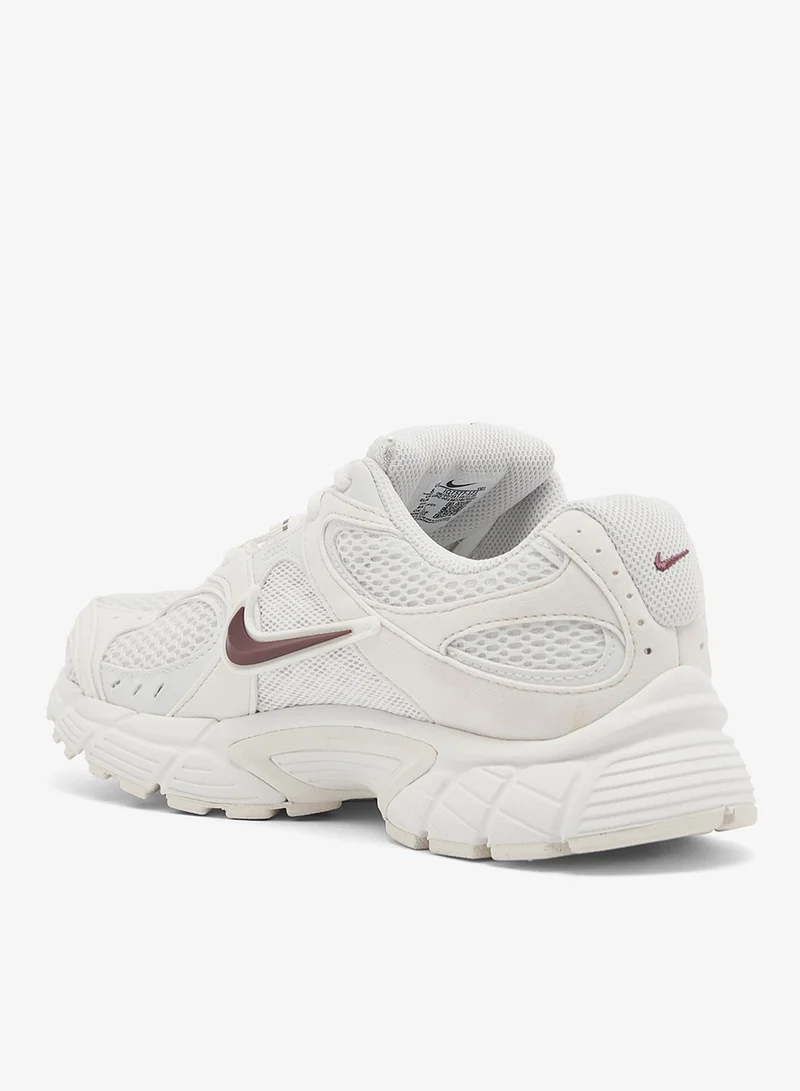 نايكي في  آر إن آر إس إي إم إي إيه